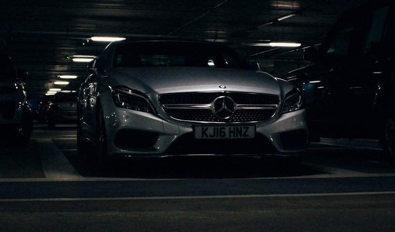 silver mercedes benz c class